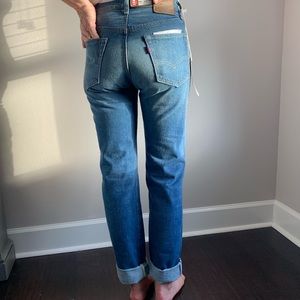 🌸 NWT Levi’s 1954 501 Jeans 🌸